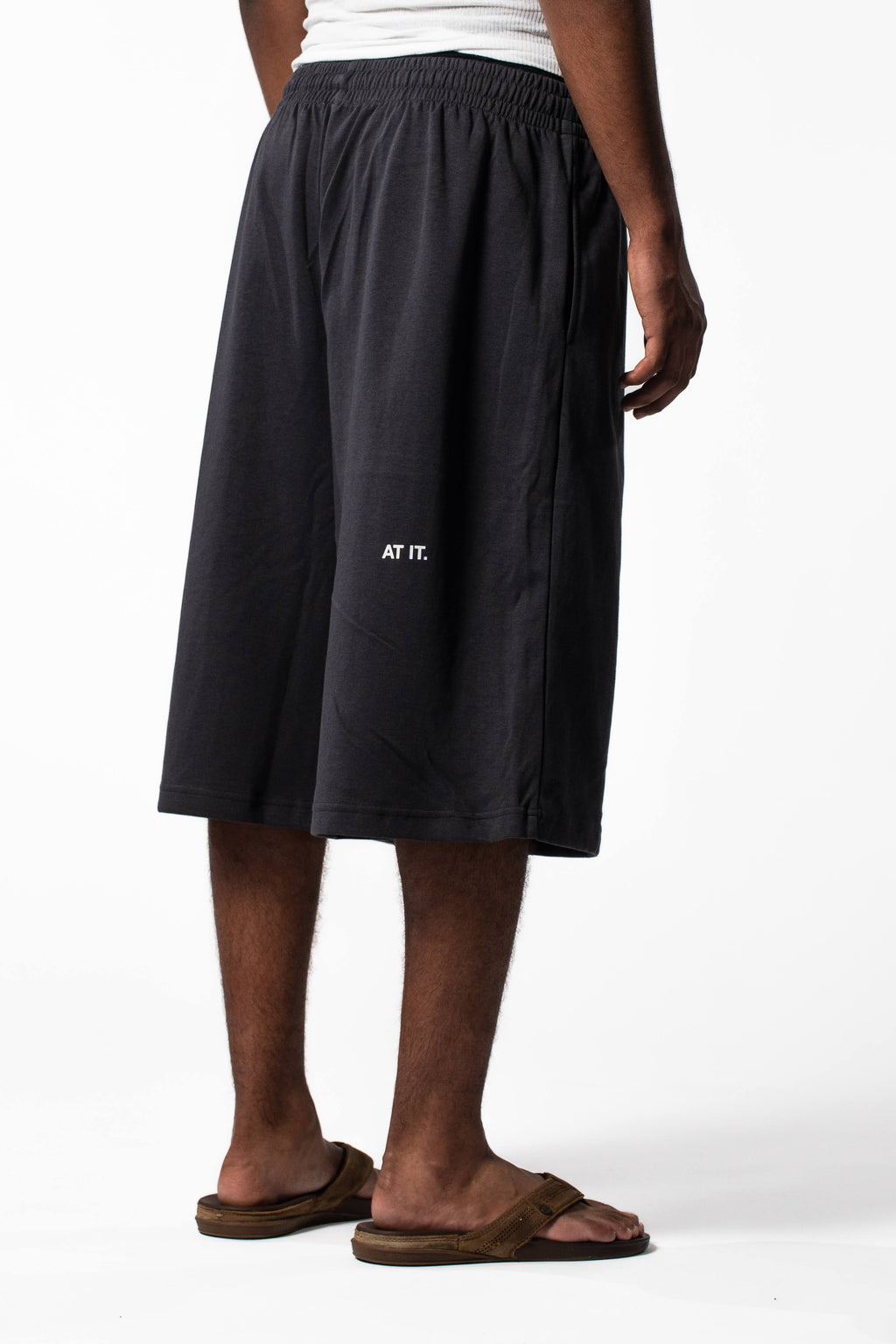Relaxed 3/4 shorts
